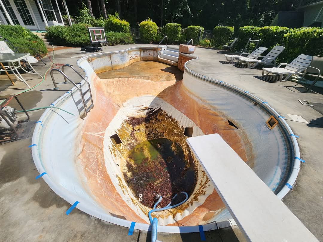 Before Jones Pool 2