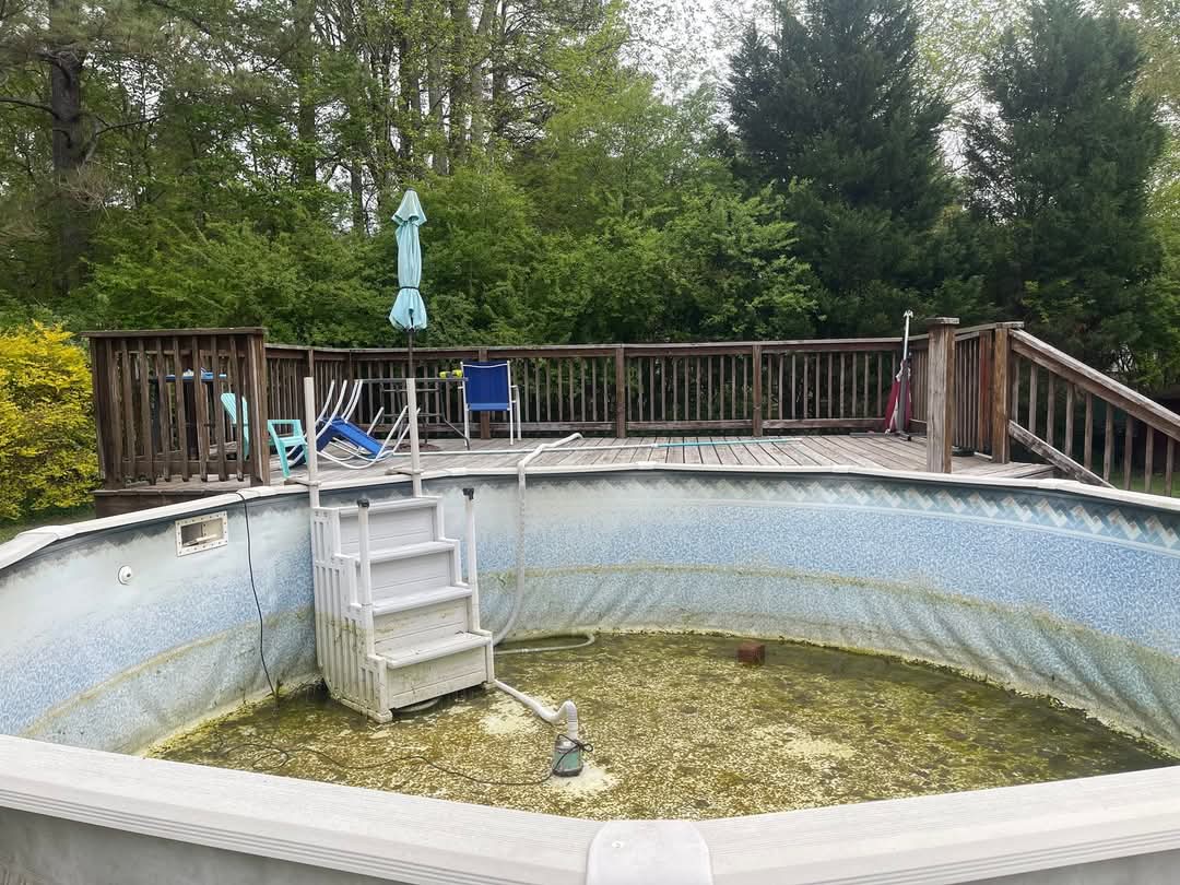 Before Stevens Pool