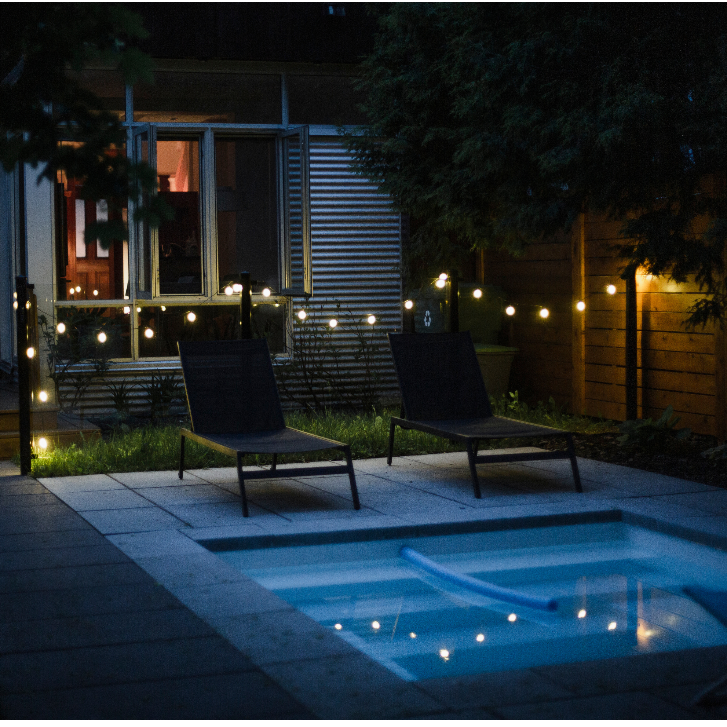 chairs & pool